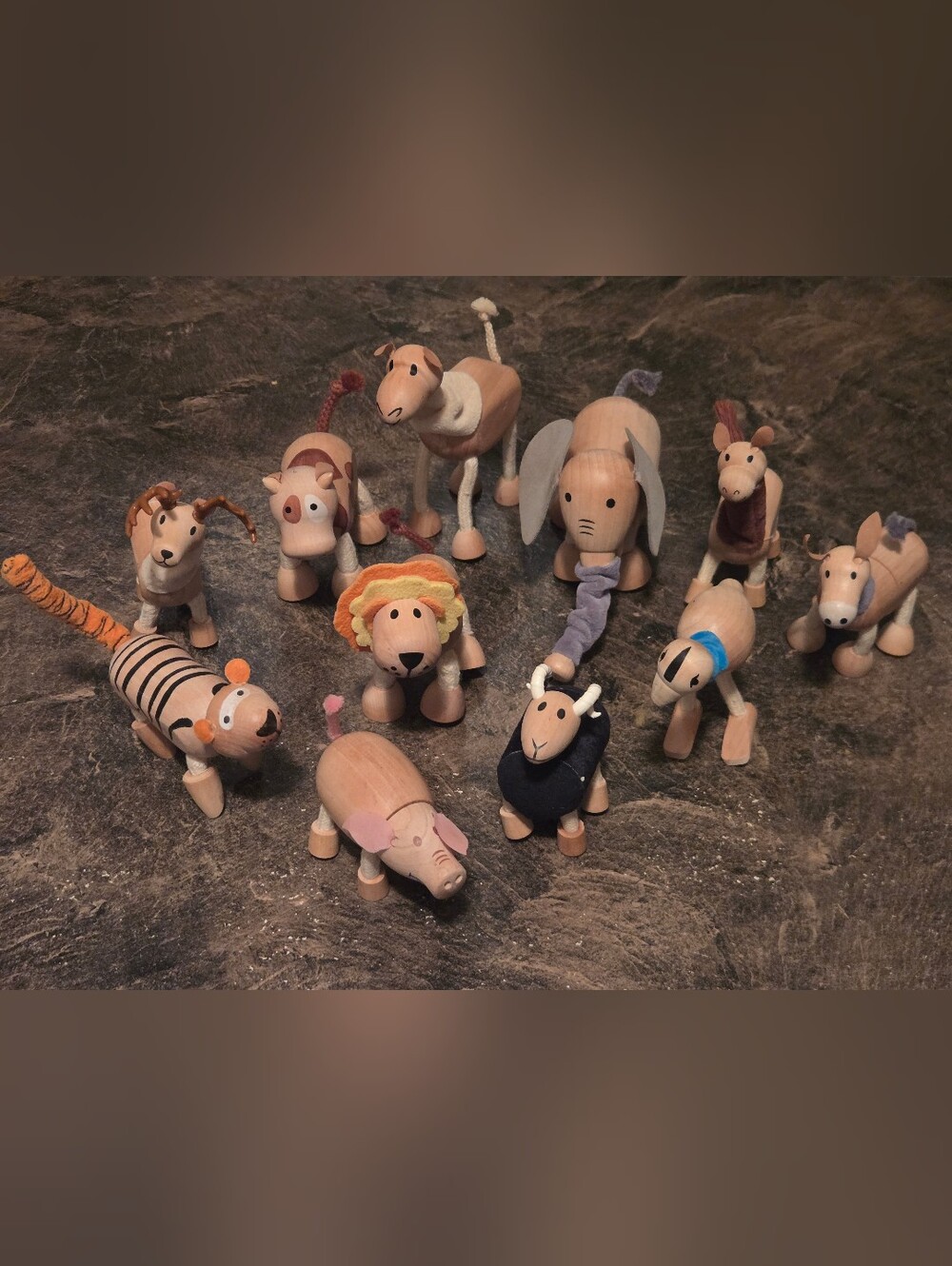 Loux Anamalz Wooden Bendable Animals - Elephant Tiger Deer Lion Horse